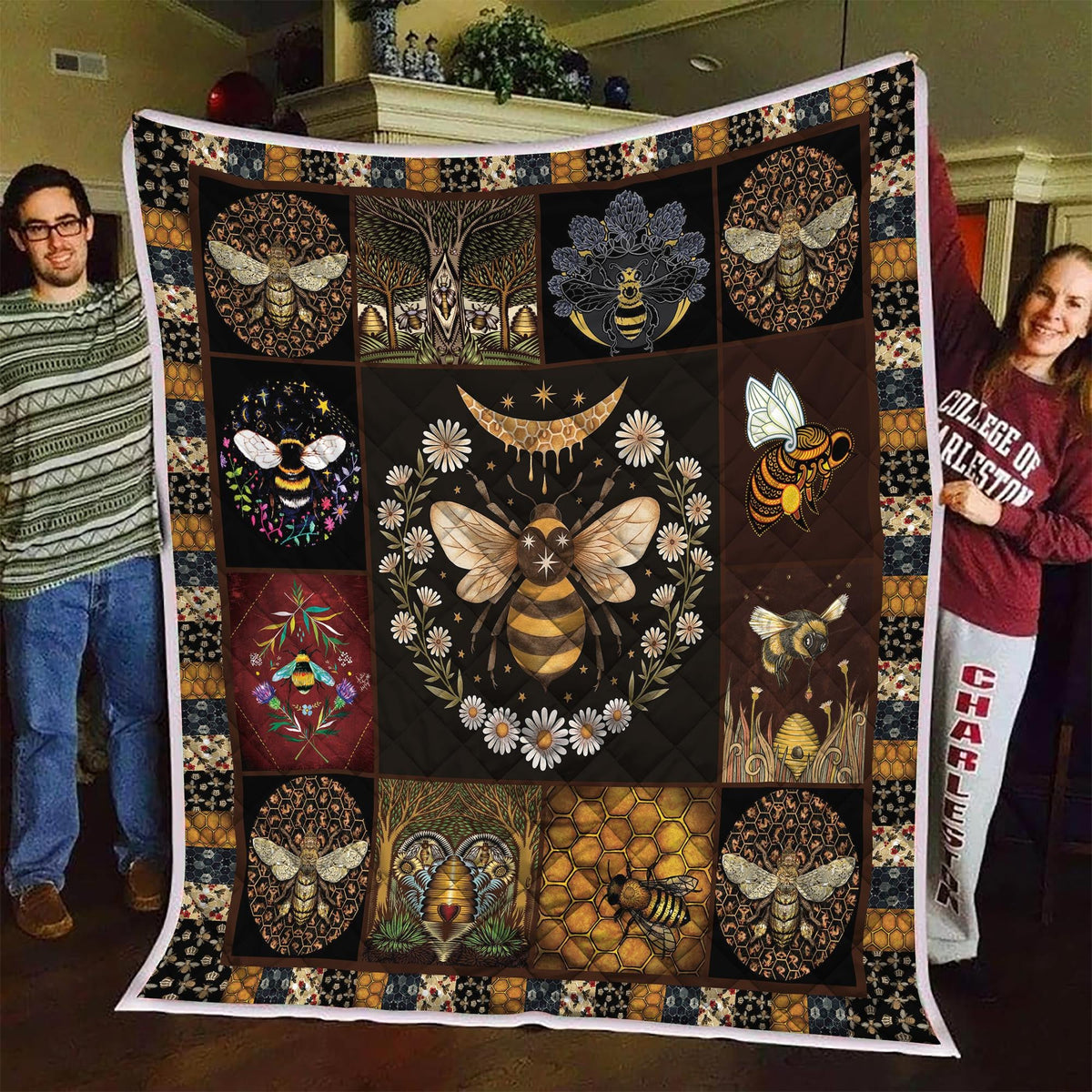 Bee Q2 Quilt Blanket