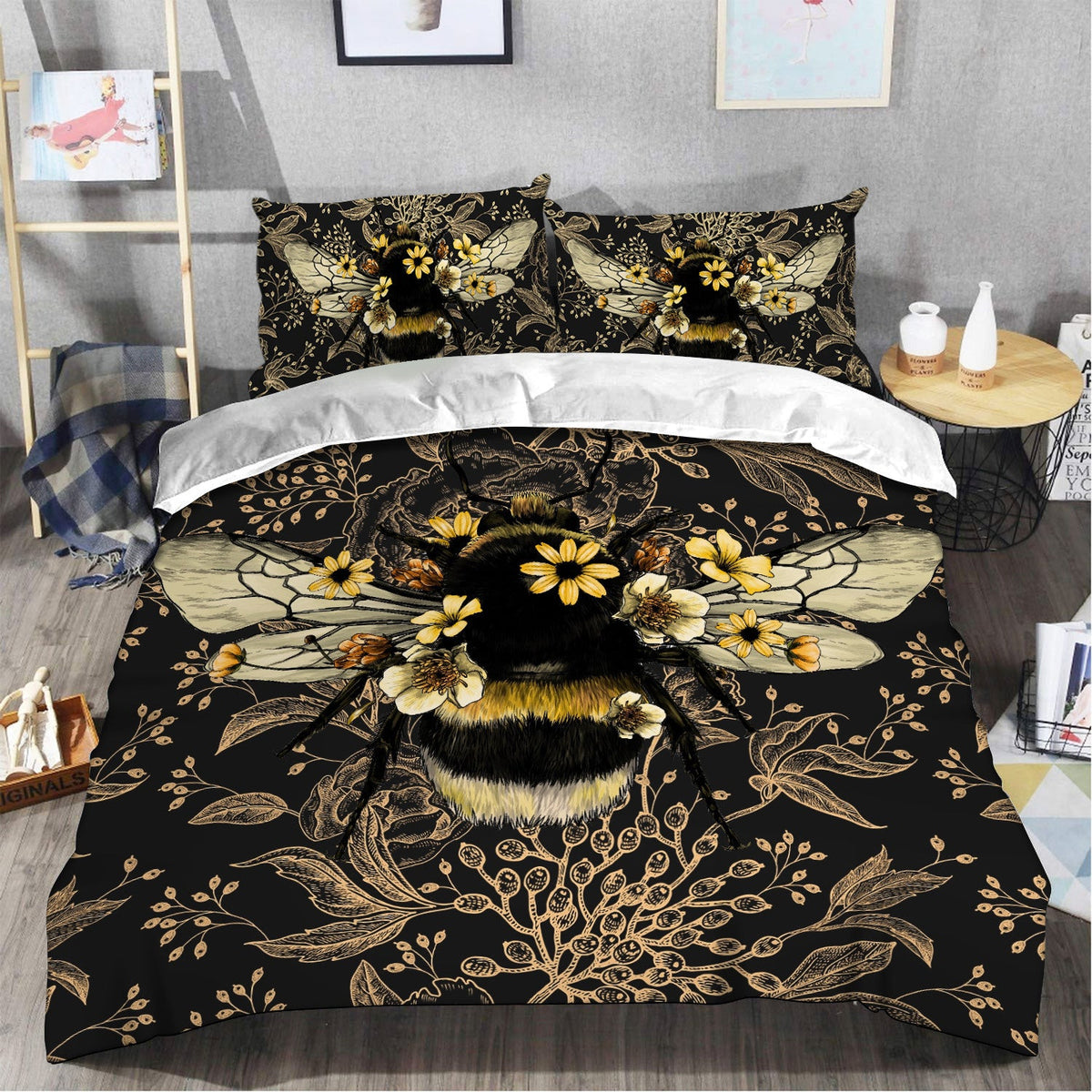 Beautiful Bee Art Pattern All Over Printed Bedding Set