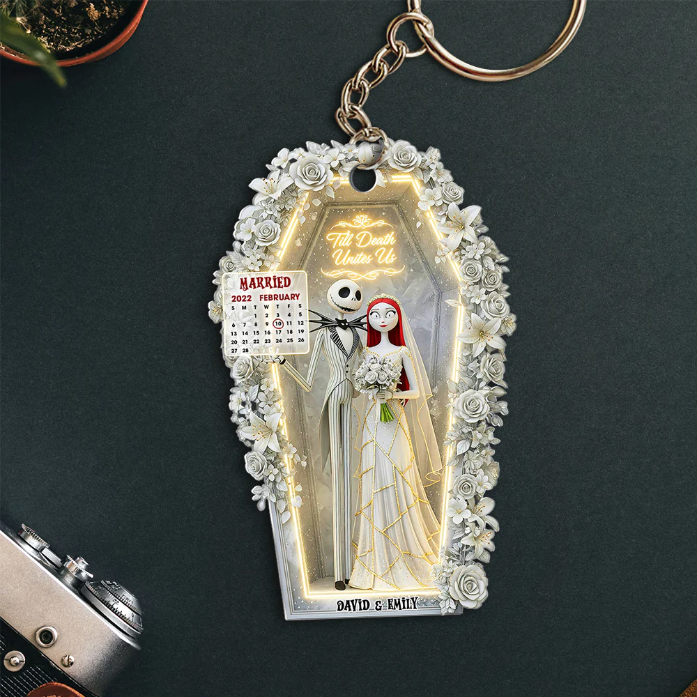 Horror Wedding Couple Keychain - Personalized Gifts For Couple